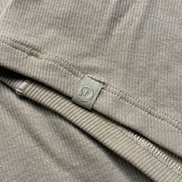 Lululemon Womens' Hold Tight Short Sleeve Shirt - Yellow - Picture 3 of 5